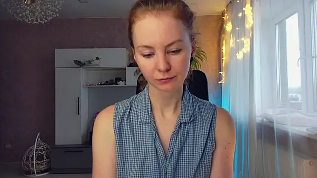 Snapshot of Cuddle_Cat chatting on February 2025 05:58:01 AM Cuddle Cat online show from February 2025 05:58:01 AM