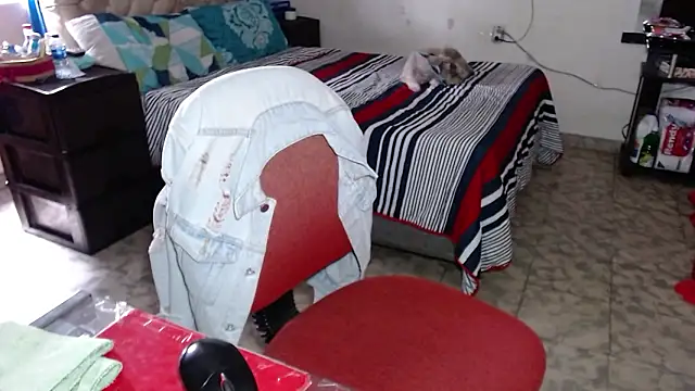 Barbiegomez online show from February 2026 05:55:02 PM