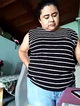 Monseratte21 online show from February 2025 06:33:01 PM