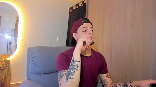 alejandro calderon1 online show from February 2025 05:14:02 AM