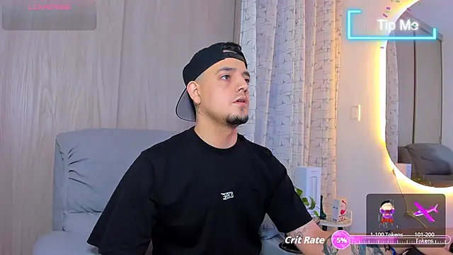 alejandro calderon1 online show from September 2025 02:22:01 PM