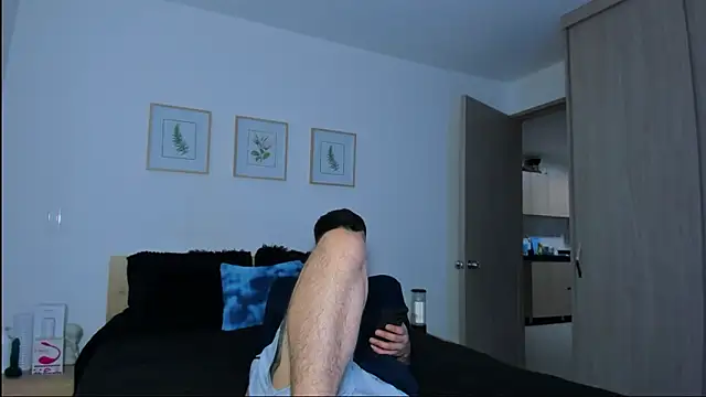 Snapshot of alejandro_calderon1 chatting on December 2025 05:48:02 AM alejandro calderon1 online show from December 2025 05:48:02 AM