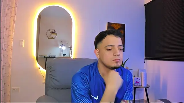 Snapshot of alejandro_calderon1 chatting on March 2026 04:03:01 AM alejandro calderon1 online show from March 2026 04:03:01 AM