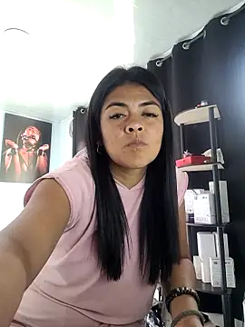 Hannah-grace online show from February 2025 02:33:02 PM