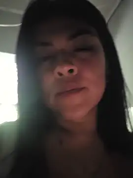 Hannah-grace online show from November 2025 01:11:01 PM