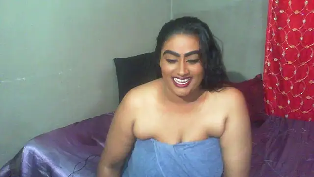 Snapshot of EROTICNAWTY2 chatting on November 2025 12:35:01 AM EROTICNAWTY2 online show from November 2025 12:35:01 AM