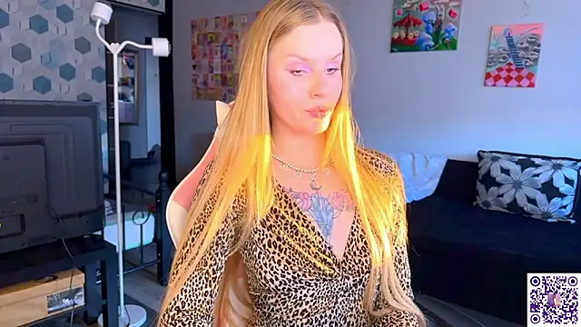 Chanel Gill online show from March 2026 04:01:01 PM