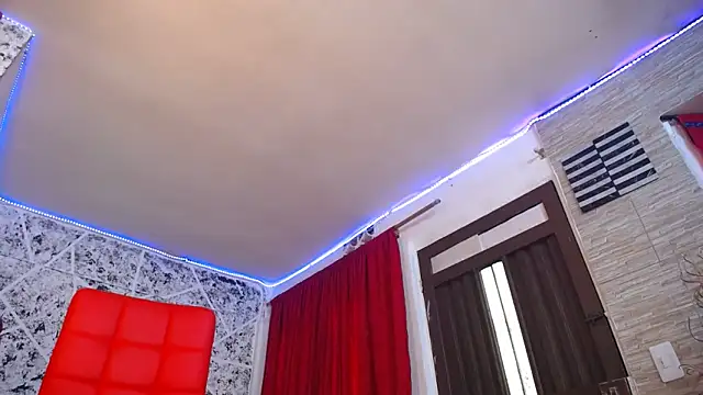 hornytsblonde online show from October 2025 04:29:02 PM