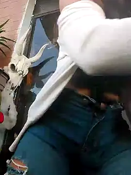 Snapshot of k_lebannon chatting on January 2025 09:51:01 PM k lebannon online show from January 2025 09:51:01 PM