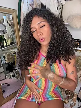 Snapshot of stormyy_ chatting on March 2025 02:48:01 AM stormyy online show from March 2025 02:48:01 AM