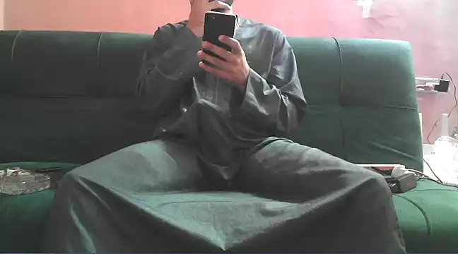 foxsanSs online show from March 2025 03:17:01 AM