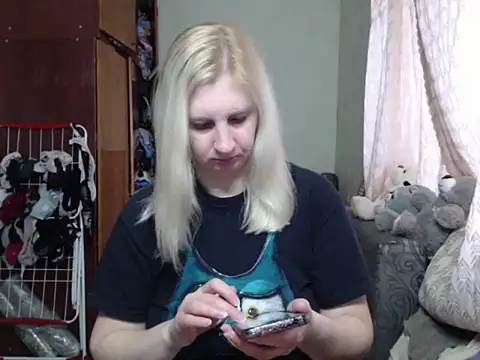 Snapshot of BustyBlond chatting on March 2025 03:30:02 PM BustyBlond online show from March 2025 03:30:02 PM