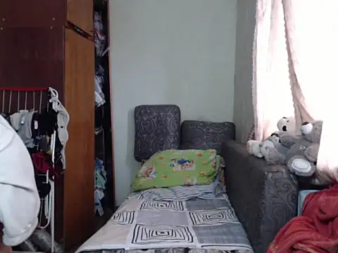 Snapshot of BustyBlond chatting on March 2025 02:57:01 PM BustyBlond online show from March 2025 02:57:01 PM