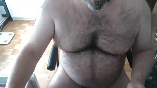 mikeyhotbear online show from July 2026 02:57:02 PM