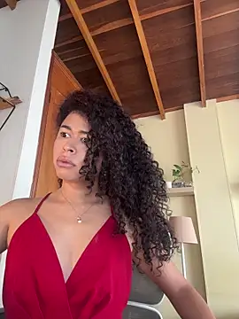 GabriSaenz online show from June 2026 01:09:02 PM