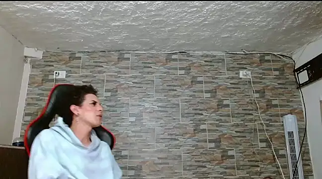 Snapshot of omar_alurba chatting on December 2024 05:21:01 AM omar alurba online show from December 2024 05:21:01 AM