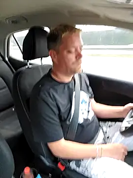 Trucker Hunter online show from January 2025 03:10:02 PM