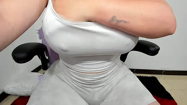 Emiily 88 online show from January 2025 11:09:02 AM