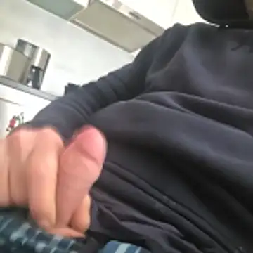 Zauberstab8 online show from November 2025 08:34:02 AM