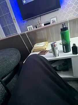 Snapshot of Furdale chatting on September 2025 05:46:02 PM Furdale online show from September 2025 05:46:02 PM