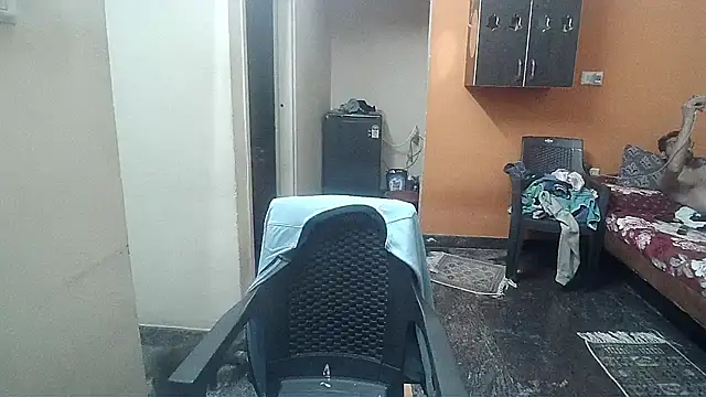 Snapshot of Indiaguy4u chatting on December 2024 06:09:01 PM Indiaguy4u online show from December 2024 06:09:01 PM