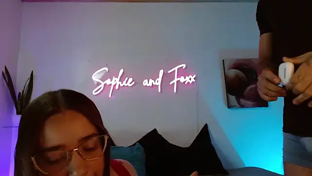 Snapshot of SophieFoxx17 chatting on May 2026 12:13:02 PM SophieFoxx17 online show from May 2026 12:13:02 PM