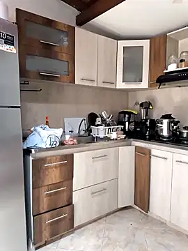 shelby kutter online show from October 2025 04:09:01 PM