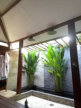 Snapshot of ozzy_jah chatting on March 2026 12:04:02 AM ozzy jah online show from March 2026 12:04:02 AM