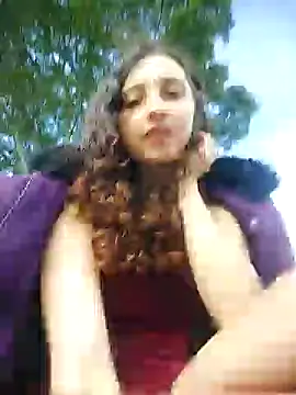 Snapshot of _Laary chatting on December 2024 08:47:01 PM Laary online show from December 2024 08:47:01 PM