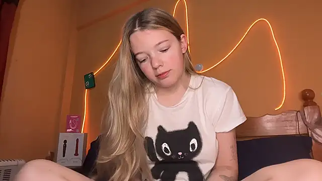 Snapshot of -veranito- chatting on September 2025 03:12:01 AM -veranito- online show from September 2025 03:12:01 AM