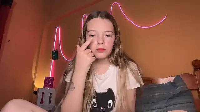 Snapshot of -veranito- chatting on October 2025 03:01:02 AM -veranito- online show from October 2025 03:01:02 AM