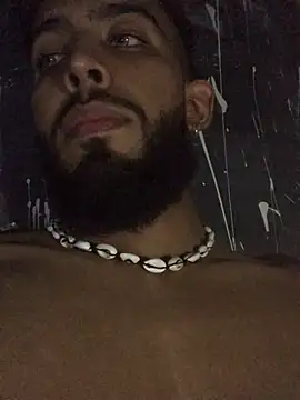 Alessandro  Rossi online show from February 2025 04:10:02 PM