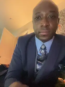 Snapshot of KingB8r chatting on November 2025 03:50:01 AM KingB8r online show from November 2025 03:50:01 AM