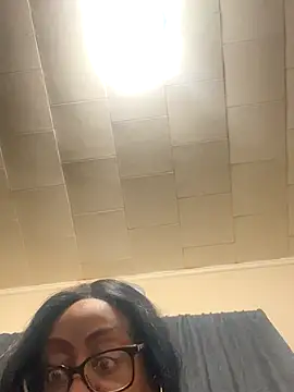 Goddesskarisma online show from October 2025 05:07:02 AM