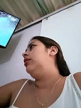 Latina sexy1 online show from January 2026 06:32:02 PM