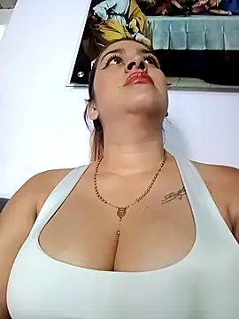 Latina sexy1 online show from April 2026 02:00:02 PM