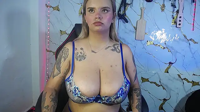 mia boobs hot online show from December 2025 10:38:01 PM