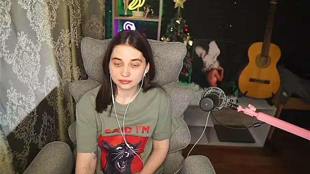 delicatedBailey online show from July 2026 11:41:01 AM