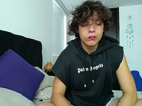 Santiago kiler online show from December 2024 07:08:02 PM