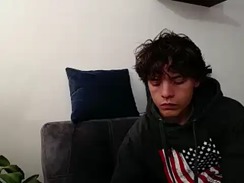 Santiago kiler online show from December 2024 05:33:02 PM