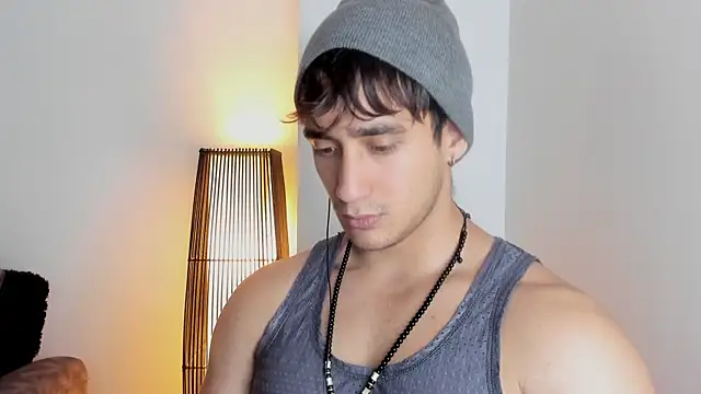 AlexRivera6 online show from November 2025 07:13:01 PM