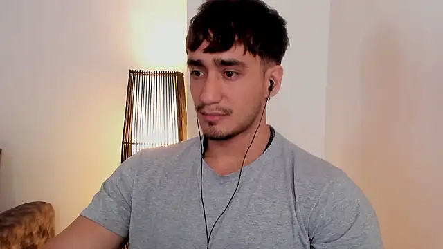 AlexRivera6 online show from February 2026 04:14:02 PM