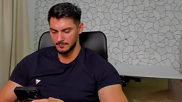 Snapshot of ClintMasters chatting on December 2025 06:41:01 AM ClintMasters online show from December 2025 06:41:01 AM