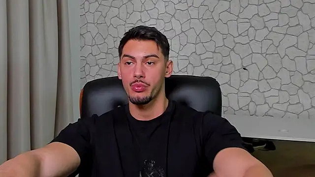 Snapshot of ClintMasters chatting on February 2026 06:33:02 AM ClintMasters online show from February 2026 06:33:02 AM