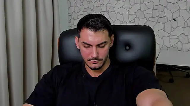 Snapshot of ClintMasters chatting on March 2026 05:57:02 AM ClintMasters online show from March 2026 05:57:02 AM