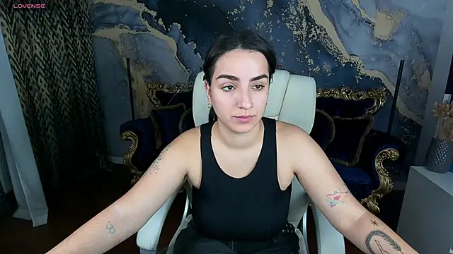 Daphne Moss online show from March 2025 01:57:02 PM