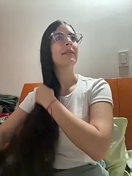  Niah  online show from February 2026 01:40:02 AM