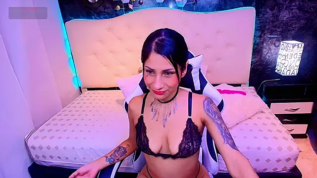 Snapshot of tamara_colliins_ chatting on October 2025 04:12:01 AM tamara colliins online show from October 2025 04:12:01 AM