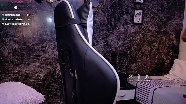 Snapshot of tamara_colliins_ chatting on March 2026 04:06:02 AM tamara colliins online show from March 2026 04:06:02 AM