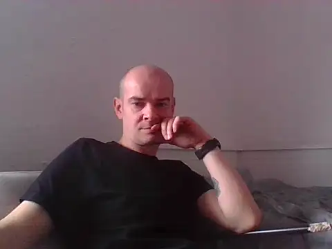 BadRec40 online show from February 2026 01:17:01 PM